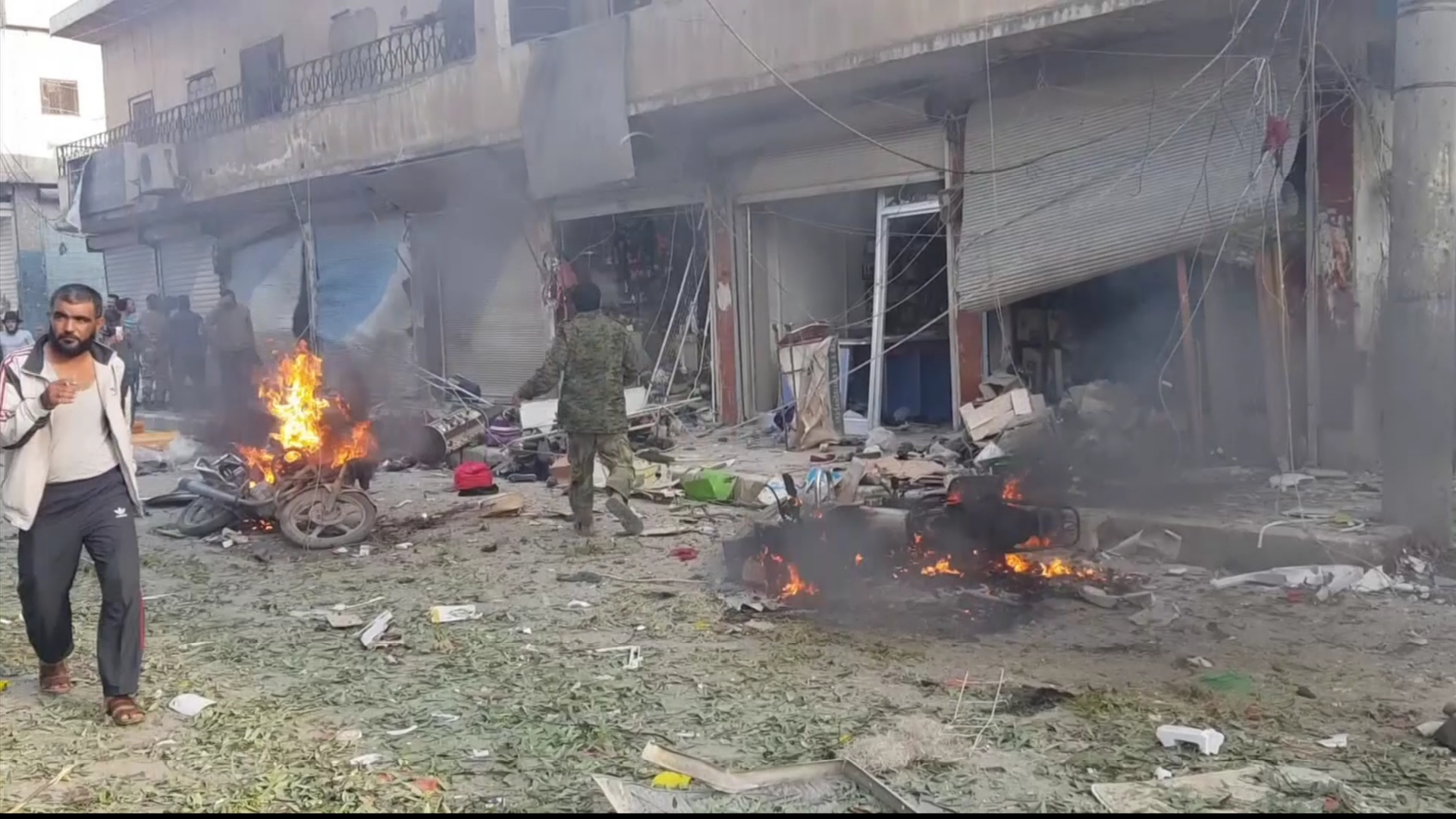 Di encama teqînekê de li Girêspî, 10 kes hatin kuştin û sê  ji wan serbazên Tirkiyê ne